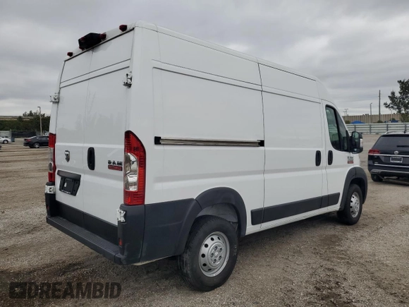 2019 Ram ProMaster Cargo with VIN 3C6TRVCG2KE539424, listed as a Copart auction lot 41985374 with 80,597 mi miles and . Bid and sale history available at DreamBid. Image 3.