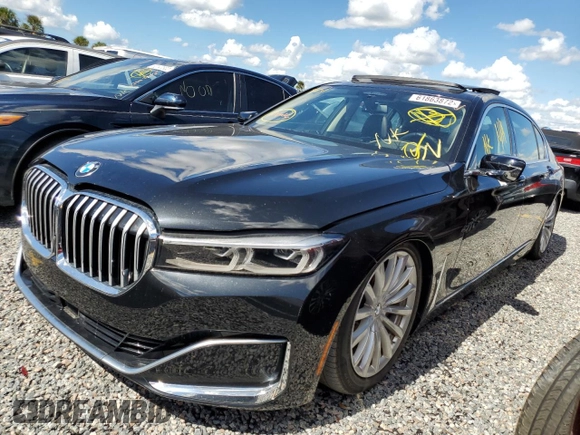 2021 BMW 7 Series 740i with VIN WBA7T2C09MCE58976, listed as a Copart auction lot 61863872 with 0 mi miles. Bid and sale history available at carsss.com. Image 2.