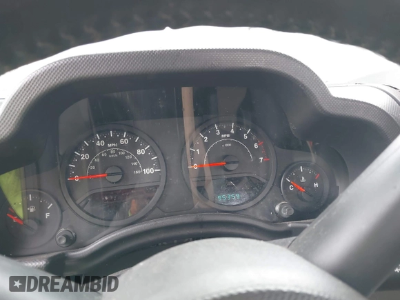 2008 Jeep Wrangler Unlimited X with VIN 1J8GA39148L577903, listed as a IAAI auction lot 41564957 with 95,359 mi miles. Bid and sale history available at carsss.com. Image 7.