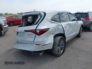 2024 Acura MDX with VIN 5J8YD9H34RL005841, listed as a IAAI auction lot 42474191 with 6,156 mi miles and . Bid and sale history available at DreamBid. Image 4.