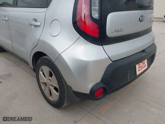 2016 Kia Soul with VIN KNDJN2A20G7837351, listed as a IAAI auction lot 41888346 with NaN miles. Bid and sale history available at carsss.com. Image 6.