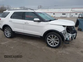 2016 Ford Explorer Limited z VIN 1FM5K8FH8GGB84905, wystawiony jako IAAI lot #41883553 z przebiegiem 124 489 mil mil oraz . Historia ofert i sprzedaży dostępna na DreamBid. Obrazek 1.