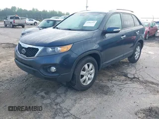 2012 Kia Sorento LX with VIN 5XYKT4A68CG197508, listed as a IAAI auction lot 42082566 with 195,862 mi miles. Bid and sale history available at carsss.com. Image 2.