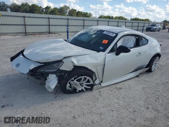 2023 Toyota GR86 with VIN JF1ZNBC11P8756477, listed as a Copart auction lot 72269174 with 22,121 mi miles and Salvage Title. Bid and sale history available at carsss.com. Image 1.