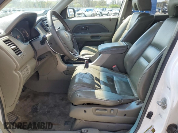 2006 Honda Pilot EX-L with VIN 2HKYF18556H524909, listed as a Copart auction lot 52344245 with 284,456 mi miles and Non Repairable. Bid and sale history available at DreamBid. Image 7.