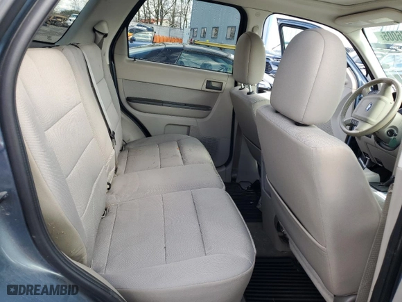 2011 Ford Escape XLT with VIN 1FMCU9DG9BKC30250, listed as a Copart auction lot 48976005 with 40,671 mi miles and Salvage Title. Bid and sale history available at carsss.com. Image 10.