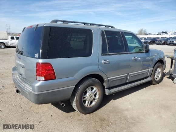 2006 Ford Expedition Special Service with VIN 1FMPU16586LA26201, listed as a Copart auction lot 42580805 with 247,366 mi miles and Clean Title. Bid and sale history available at carsss.com. Image 3.