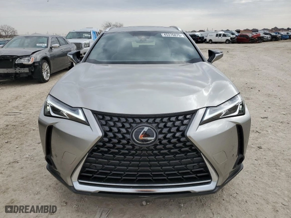 2022 Lexus UX with VIN JTHP3JBH8N2050069, listed as a Copart auction lot 45376875 with 18,801 mi miles and Salvage Title. Bid and sale history available at carsss.com. Image 5.