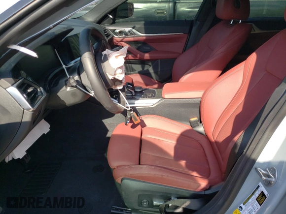 2023 BMW 4 Series M440i z VIN WBA63AW05PFN56369, wystawiony jako Copart lot #44258203 z przebiegiem 7 655 mil mil oraz . Historia ofert i sprzedaży dostępna na DreamBid. Obrazek 7.