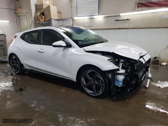2020 Hyundai Veloster Turbo with VIN KMHTH6AB8LU028470, listed as a Copart auction lot 49421485 with 33,519 mi miles and Salvage Title. Bid and sale history available at carsss.com. Image 4.