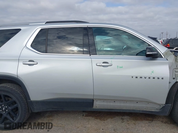 2018 Chevrolet Traverse LT Cloth z VIN 1GNEVGKW5JJ261287, wystawiony jako IAAI lot #42068315 z przebiegiem 152 956 mil mil oraz . Historia ofert i sprzedaży dostępna na DreamBid. Obrazek 14.
