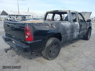 2003 Chevrolet Silverado 1500 LT with VIN 2GCEC19T231125767, listed as a IAAI auction lot 41754746 with 1 mi miles. Bid and sale history available at carsss.com. Image 4.