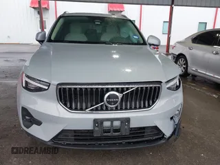 2024 Volvo XC40 с VIN YV4L12UFXR2348830, выставлен на аукционе IAAI как лот 41524099 с пробегом 26 374 миль миль и . История ставок и продаж доступна на DreamBid. Изображение 12.