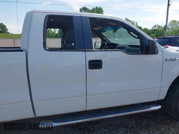 2013 Ford F-150 XL с VIN 1FTFX1EF3DFB70851, выставлен на аукционе IAAI как лот 42067353 с пробегом 150 304 миль миль и . История ставок и продаж доступна на DreamBid. Изображение 19.