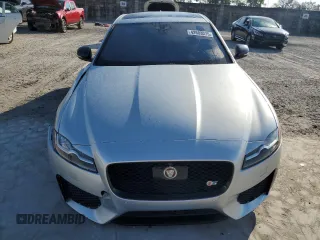 2016 Jaguar XF S with VIN SAJBG4BV0GCY18066, listed as a Copart auction lot 42683075 with 89,639 mi miles and Salvage Title. Bid and sale history available at carsss.com. Image 5.