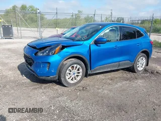 2021 Ford Escape SE Hybrid z VIN 1FMCU9BZ7MUA06972, wystawiony jako IAAI lot #42376836 z przebiegiem 57 372 mil mil oraz . Historia ofert i sprzedaży dostępna na DreamBid. Obrazek 17.