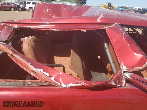 1972 Ford Bronco z VIN U15GLM80065, wystawiony jako Copart lot #50619305 z przebiegiem Nie podano mil oraz Szkoda całkowita • Salvage title. Historia ofert i sprzedaży dostępna na DreamBid. Obrazek 11.