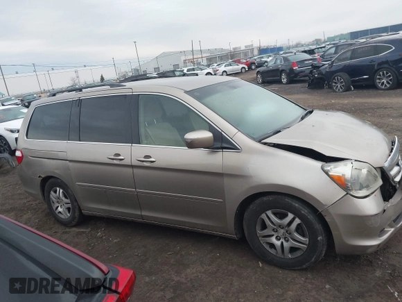 2005 Honda Odyssey EX with VIN 5FNRL38455B115547, listed as a IAAI auction lot 41911371 with 184,150 mi miles. Bid and sale history available at carsss.com. Image 13.