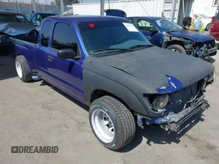 1995 Toyota Tacoma with VIN 4TAUN53B8SZ061667, listed as a IAAI auction lot 42557692 with 164,999 mi miles and . Bid and sale history available at DreamBid. Image 1.