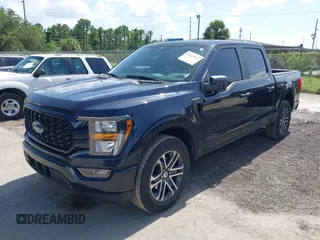 2023 Ford F-150 XL z VIN 1FTEW1CP0PKD72617, wystawiony jako IAAI lot #42642922 z przebiegiem 52 966 mil mil oraz . Historia ofert i sprzedaży dostępna na DreamBid. Obrazek 2.