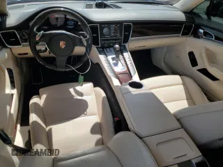 2014 Porsche Panamera 4S Executive with VIN WP0BB2A76EL064169, listed as a Copart auction lot 54538275 with 54,235 mi miles and Salvage Title. Bid and sale history available at DreamBid. Image 8.