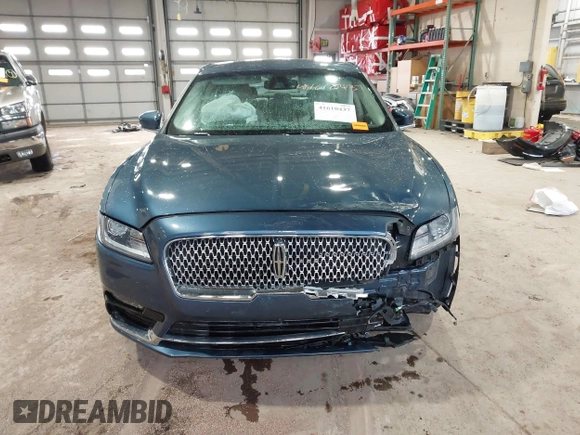 2020 Lincoln Continental Standard with VIN 1LN6L9PK5L5608533, listed as a IAAI auction lot 41610437 with 31,610 mi miles. Bid and sale history available at carsss.com. Image 12.