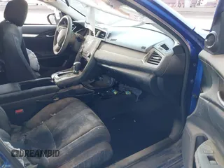 2019 Honda Civic Sedan EX with VIN 19XFC1F33KE015207, listed as a IAAI auction lot 41915985 with 1 mi miles. Bid and sale history available at carsss.com. Image 5.