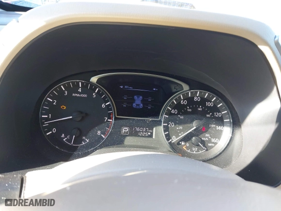 2013 Nissan Pathfinder SL with VIN 5N1AR2MN3DC652655, listed as a IAAI auction lot 41291223 with 176,037 mi miles. Bid and sale history available at carsss.com. Image 7.