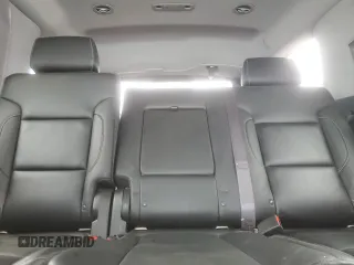 2017 Chevrolet Tahoe LT z VIN 1GNSKBKCXHR202168, wystawiony jako Copart lot #53042975 z przebiegiem 78 998 mil mil oraz Szkoda całkowita • Salvage title. Historia ofert i sprzedaży dostępna na DreamBid. Obrazek 10.