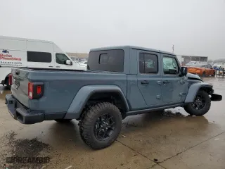 2024 Jeep Gladiator Willys with VIN 1C6HJTAG4RL133988, listed as a Copart auction lot 43078465 with 3,452 mi miles and Salvage Title. Bid and sale history available at carsss.com. Image 3.
