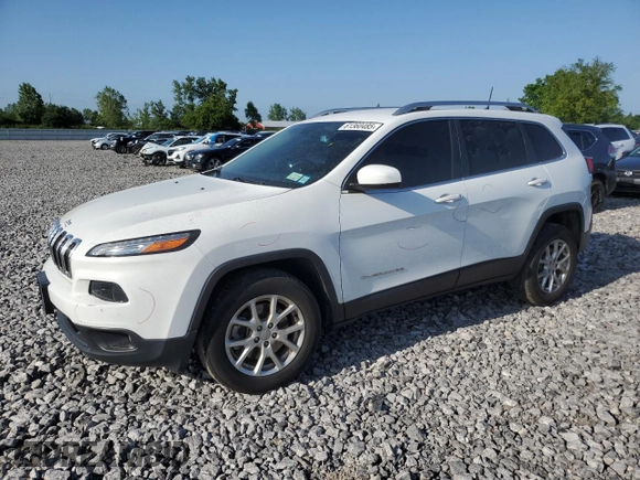 2016 Jeep Cherokee Latitude с VIN 1C4PJMCS8GW215956, выставлен на аукционе Copart как лот 61360485 с пробегом 101 150 миль миль и Списание • Salvage title. История ставок и продаж доступна на DreamBid. Изображение 1.