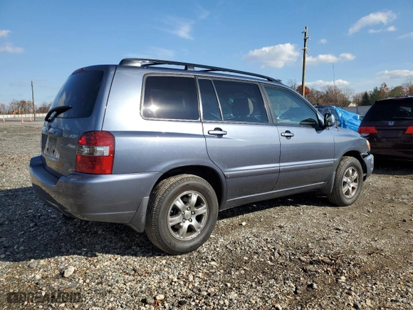 2005 Toyota Highlander with VIN JTEHD21A150039967, listed as a Copart auction lot 81878224 with 88,477 mi miles and Salvage Title. Bid and sale history available at carsss.com. Image 3.