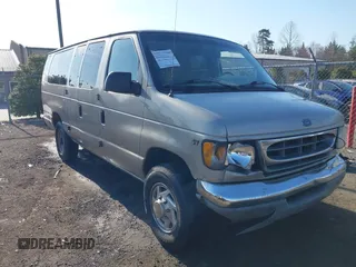 2001 Ford Econoline Passenger XL z VIN 1FBSS31LX1HA40140, wystawiony jako IAAI lot #41757059 z przebiegiem 406 140 mil mil oraz . Historia ofert i sprzedaży dostępna na DreamBid. Obrazek 1.