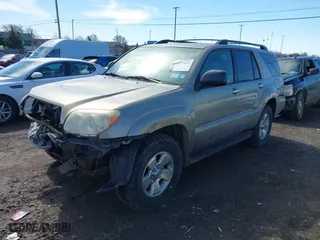 2007 Toyota 4Runner SR5 with VIN JTEBU14R570121155, listed as a IAAI auction lot 41897643 with 242,287 mi miles. Bid and sale history available at carsss.com. Image 17.