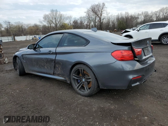 2015 BMW M4 z VIN WBS3R9C57FK329427, wystawiony jako Copart lot #53252995 z przebiegiem 94 039 mil mil oraz Szkoda całkowita • Salvage title. Historia ofert i sprzedaży dostępna na DreamBid. Obrazek 2.