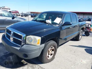 2005 Dodge Dakota ST with VIN 1D7HE28K45S157490, listed as a IAAI auction lot 41778765 with 187,575 mi miles and . Bid and sale history available at DreamBid. Image 2.