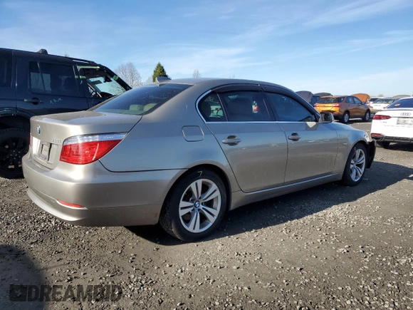 2009 BMW 5 Series 528i with VIN WBANU53589C123021, listed as a Copart auction lot 41769955 with 110,715 mi miles and Salvage Title. Bid and sale history available at carsss.com. Image 3.
