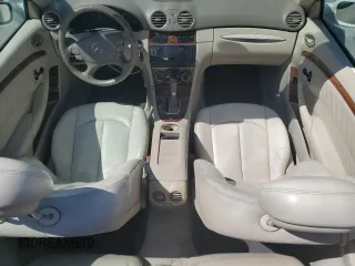 2008 Mercedes-Benz CLK-Class 3.5L with VIN WDBTK56F68T099528, listed as a Copart auction lot 71297684 with 182,127 mi miles and Salvage Title. Bid and sale history available at carsss.com. Image 8.