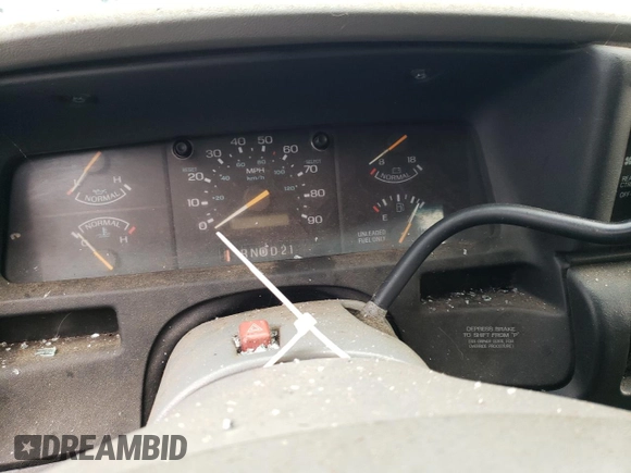 1994 Ford Aerostar Eddie Bauer z VIN 1FMDA41X1RZB43187, wystawiony jako Copart lot #86578064 z przebiegiem Nie podano mil oraz Szkody całkowita. Historia ofert i sprzedaży dostępna na DreamBid. Obrazek 9.
