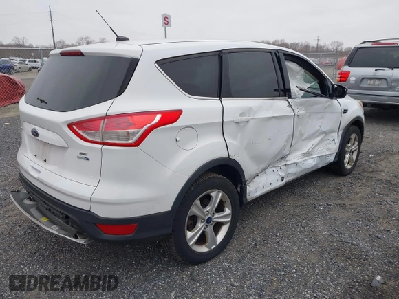 2013 Ford Escape SE with VIN 1FMCU9GXXDUD25032, listed as a IAAI auction lot 41780594 with 160,152 mi miles. Bid and sale history available at carsss.com. Image 4.