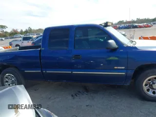 2000 Chevrolet Silverado 1500 with VIN 2GCEC19W3Y1137511, listed as a IAAI auction lot 41449575 with 309,743 mi miles and . Bid and sale history available at DreamBid. Image 13.