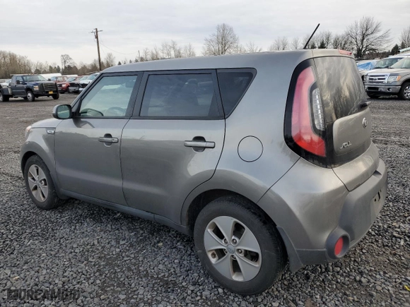 2015 Kia Soul with VIN KNDJN2A2XF7122821, listed as a Copart auction lot 43837155 with 146,843 mi miles and Salvage Title. Bid and sale history available at carsss.com. Image 2.