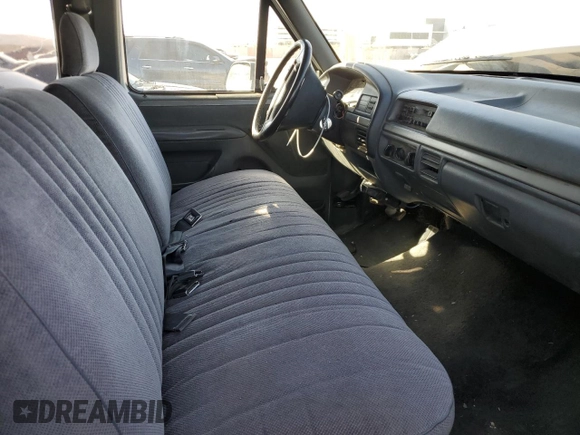 1992 Ford F-150 with VIN 1FTEX14H8NKA72468, listed as a Copart auction lot 44779615 with 134,038 mi miles and Salvage Title. Bid and sale history available at DreamBid. Image 7.