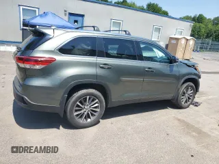 2019 Toyota Highlander SE z VIN 5TDJZRFH8KS705933, wystawiony jako Copart lot #61990425 z przebiegiem 65 839 mil mil oraz Szkoda całkowita • Salvage title. Historia ofert i sprzedaży dostępna na DreamBid. Obrazek 3.