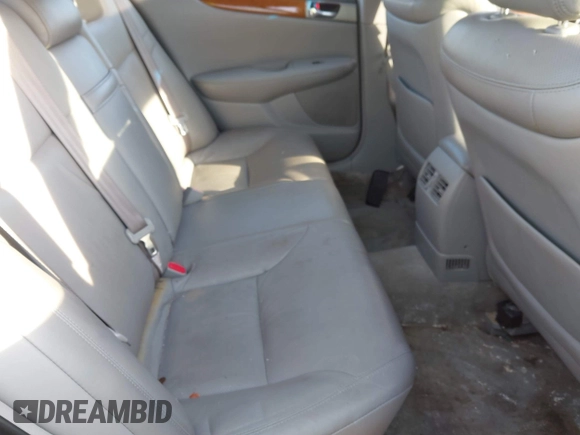 2005 Lexus ES with VIN JTHBA30G655076559, listed as a IAAI auction lot 41771973 with 99,147 mi miles. Bid and sale history available at carsss.com. Image 8.