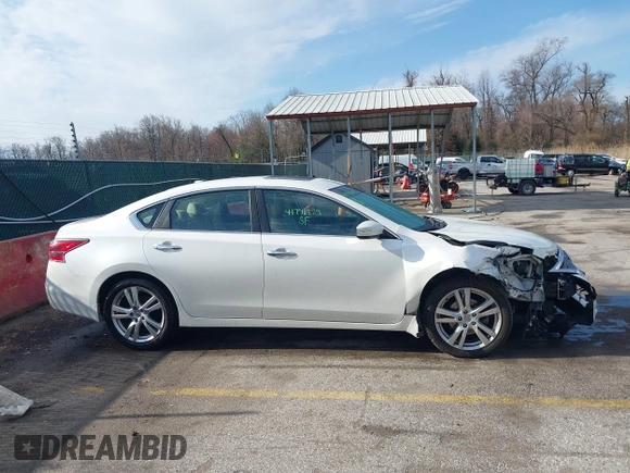 2015 Nissan Altima SL with VIN 1N4BL3AP0FC221236, listed as a IAAI auction lot 41798929 with 122,521 mi miles and . Bid and sale history available at carsss.com. Image 14.