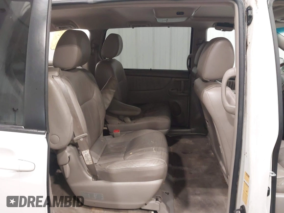 2009 Toyota Sienna XLE с VIN 5TDZK22C99S241277, выставлен на аукционе IAAI как лот 42300156 с пробегом 175 408 миль миль и . История ставок и продаж доступна на DreamBid. Изображение 8.