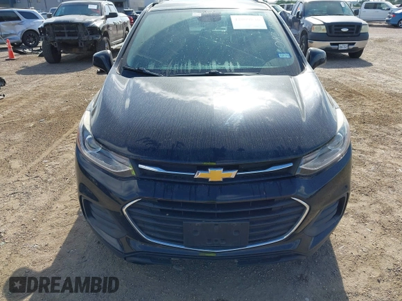 2020 Chevrolet Trax LT with VIN KL7CJLSB0LB083753, listed as a IAAI auction lot 42009840 with 101,220 mi miles. Bid and sale history available at carsss.com. Image 12.