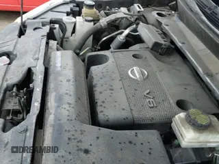 2015 Nissan Pathfinder SL z VIN 5N1AR2MN2FC612456, wystawiony jako IAAI lot #41940286 z przebiegiem 187 092 mil mil oraz . Historia ofert i sprzedaży dostępna na DreamBid. Obrazek 20.