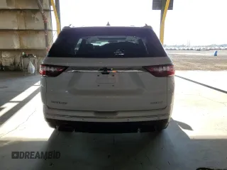 2019 Chevrolet Traverse Premier z VIN 1GNERKKW6KJ175642, wystawiony jako Copart lot #57621745 z przebiegiem 109 562 mil mil oraz Szkoda całkowita • Salvage title. Historia ofert i sprzedaży dostępna na DreamBid. Obrazek 6.
